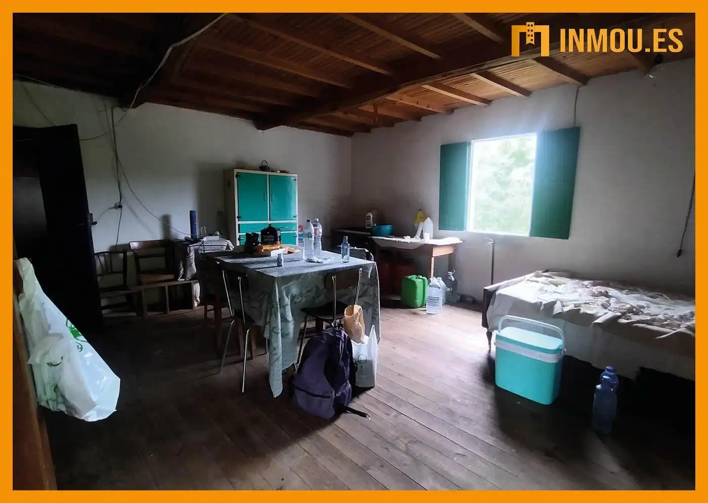 Cocina de Finca rústica en venta en A Bola 