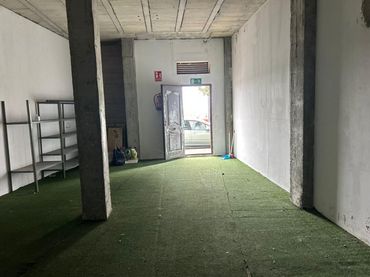 Local comercial en venta en Avenida Ronda Estero