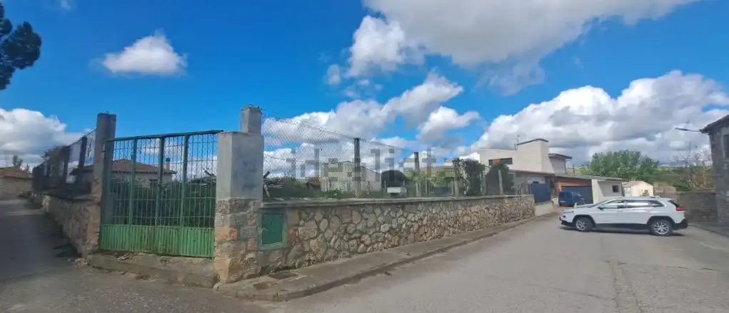 Residencial en venda en Isar