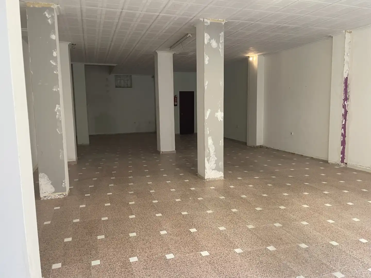 Local comercial de lloguer a Avenida del Doctor Tourón 15, imagen 4