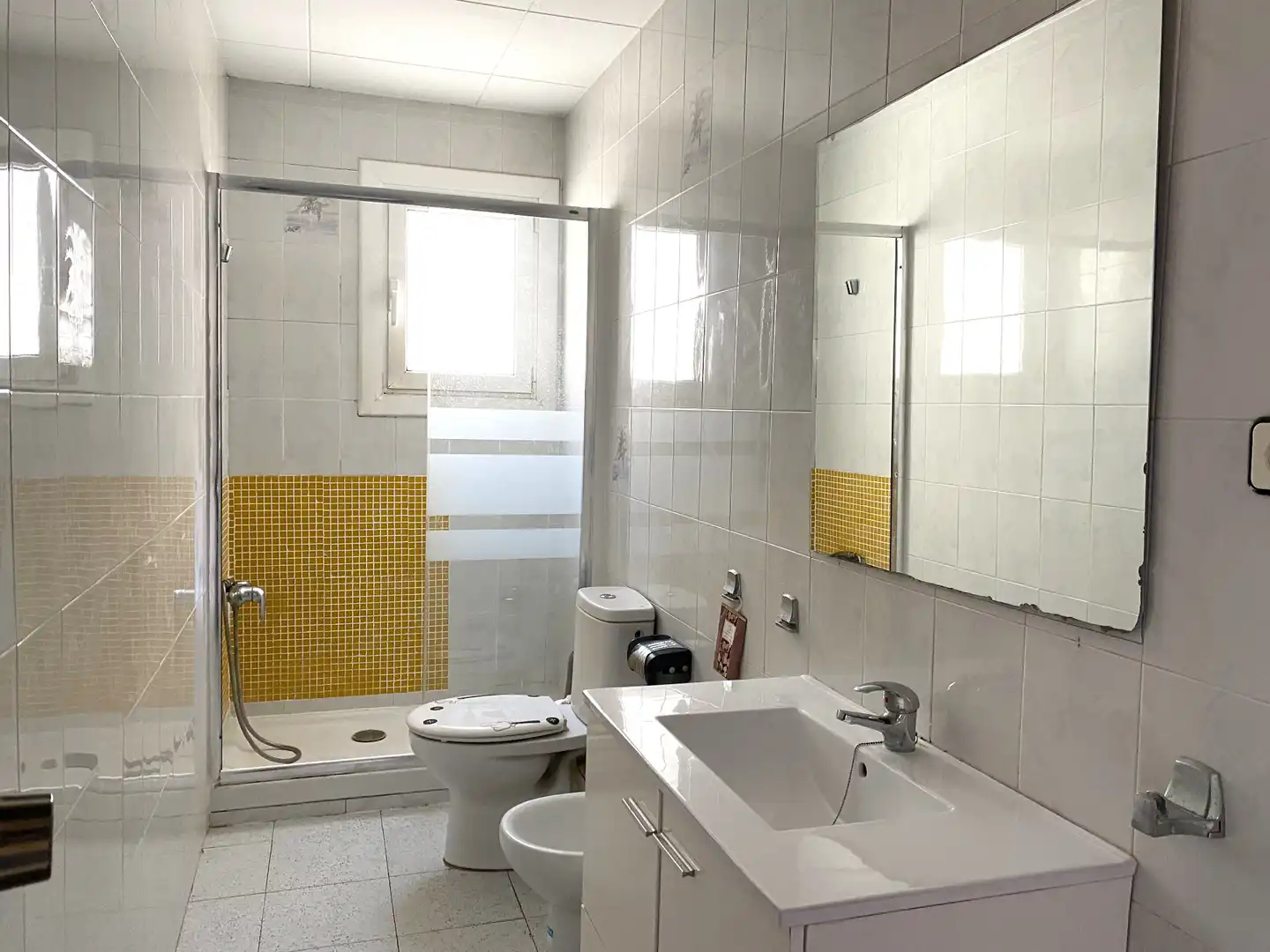 Baño de Ático en venta en Barcelona con Terraza y Trastero