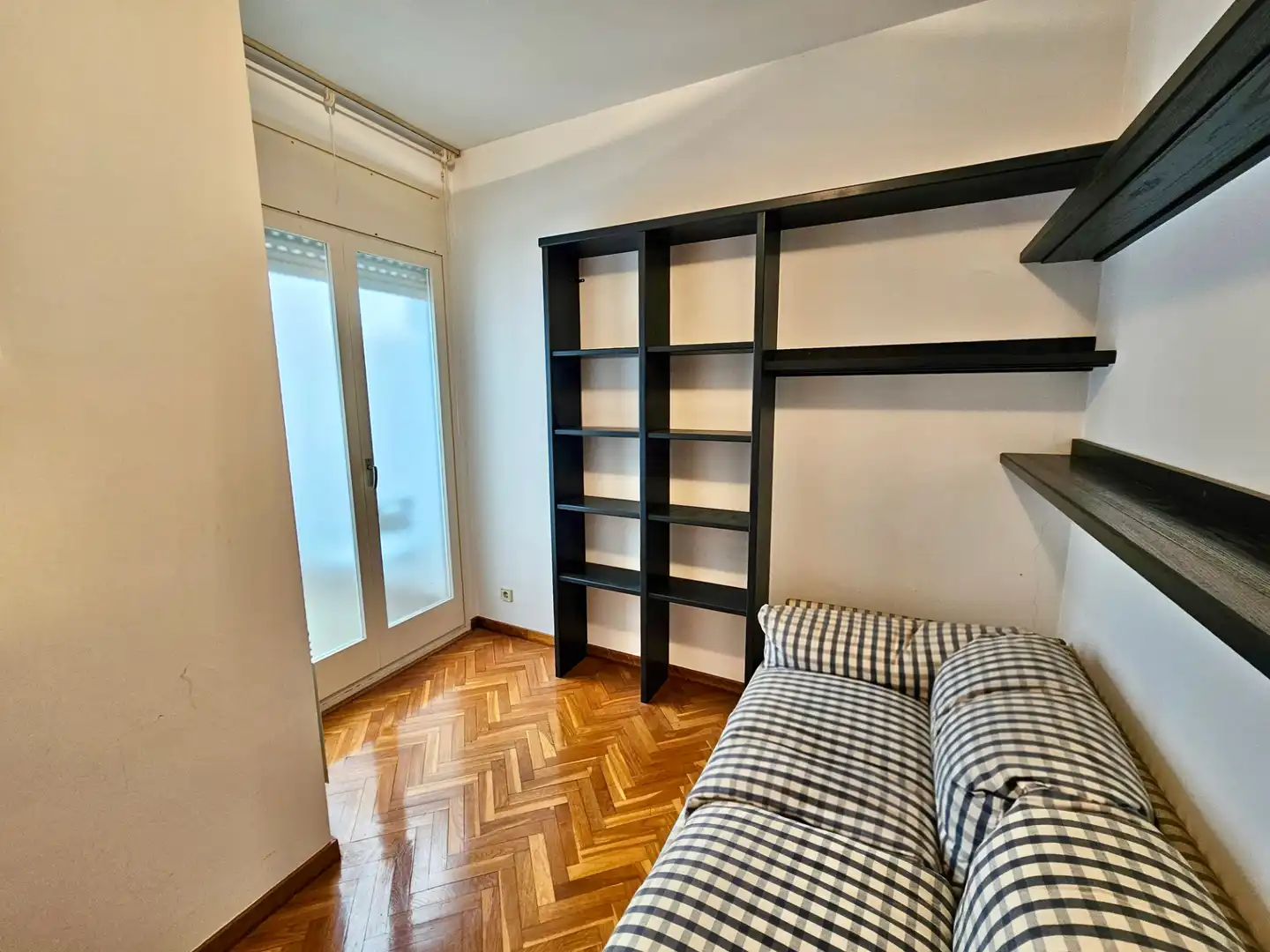Habitación de Dúplex de alquiler en Sant Just Desvern con Aire acondicionado, Calefacción y Jardín privado