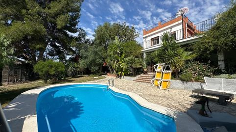 Chalet Individual en venta en Onda, 4 dormitorios.