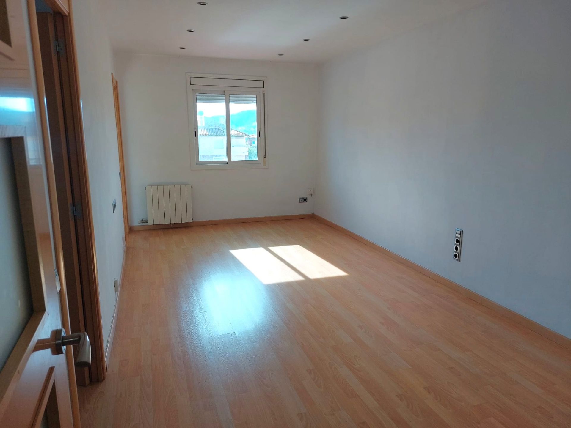 Bedroom of Flat for sale in  Barcelona Capital  with Air Conditioner, Parquet flooring and Oven