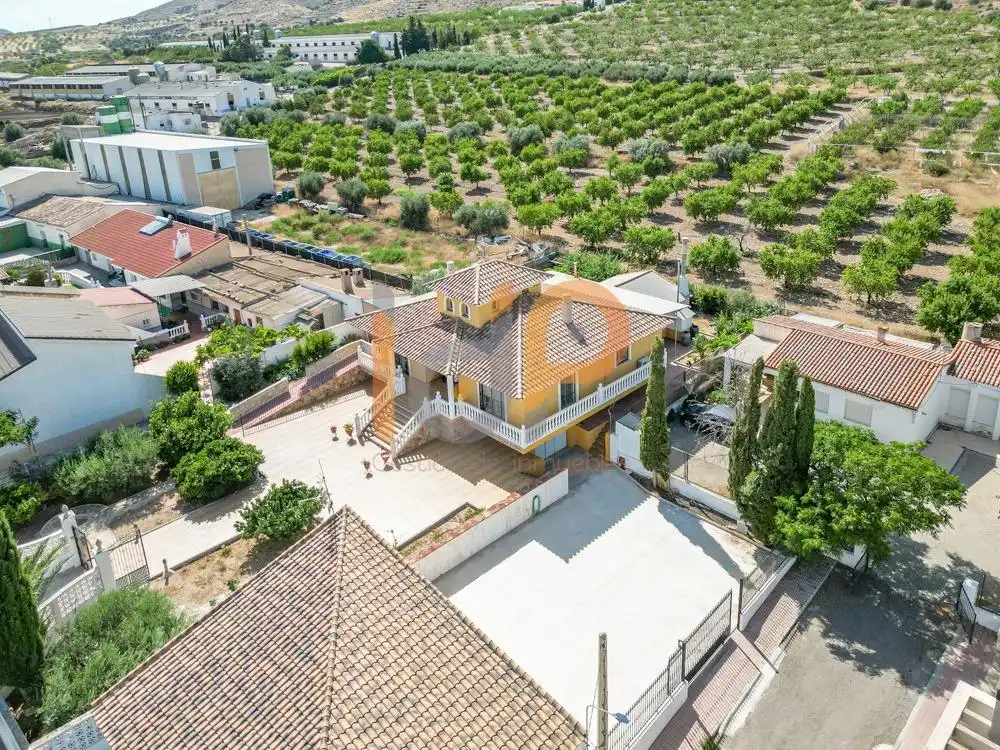 Casa o xalet en venda en Huércal-Overa amb Aire condicionat, Calefacció i Jardí privat