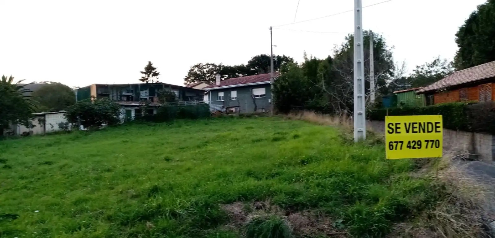 Wohnbaugrundstück zum Verkauf in Llanera