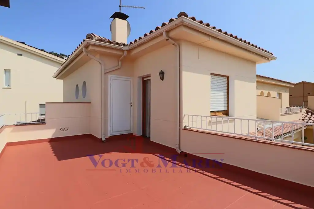Doppelhaushälfte mit Terrasse zum Verkauf in Carrer de Pere III, imagen 47