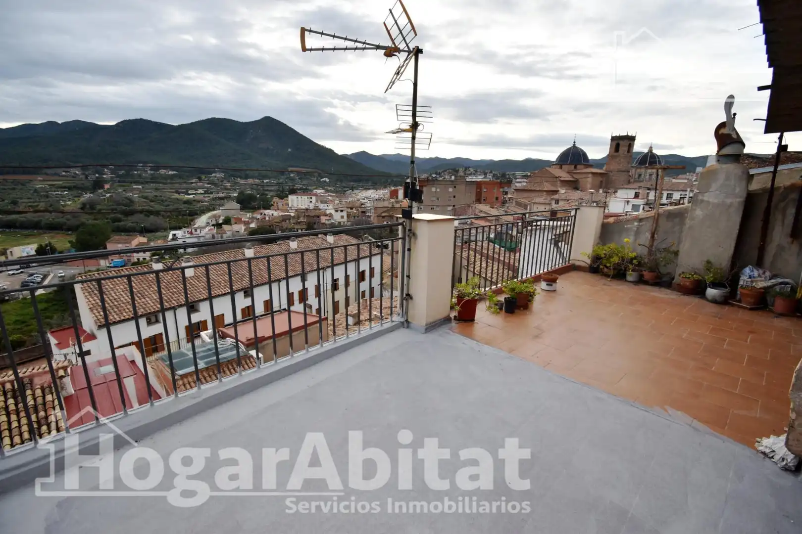 Vista exterior de Casa o xalet en venda en Onda amb Terrassa