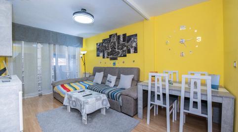 Foto 2 de Piso en venta en Calle de Miguel de Unamuno, Centro, Fuenlabrada