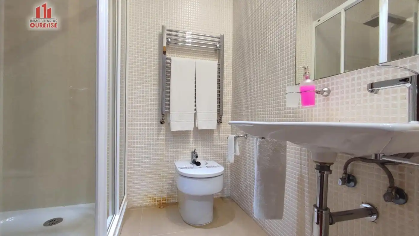 Baño de Edificio en venta en Nogueira de Ramuín