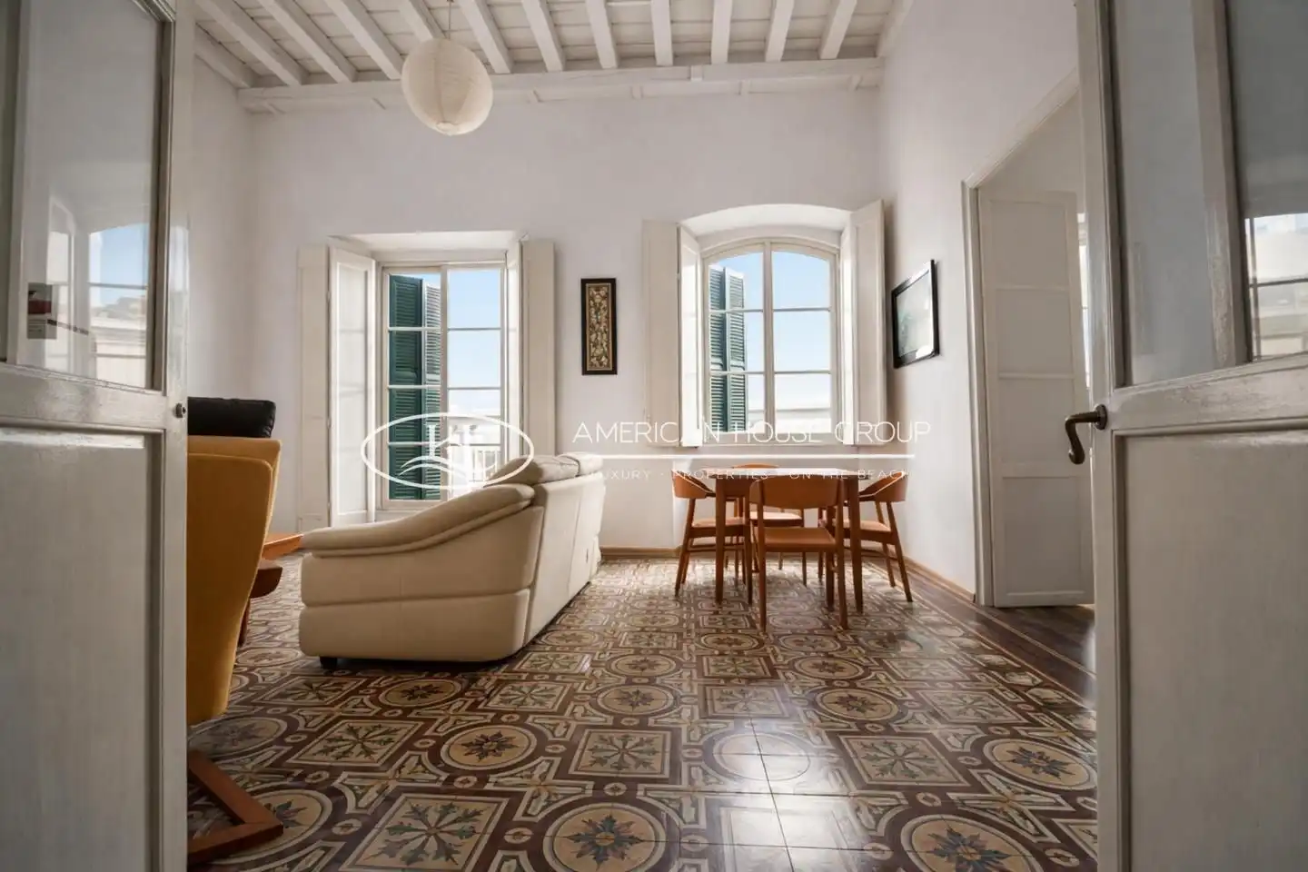 Sala de estar de Edificio en venta en Chiclana de la Frontera