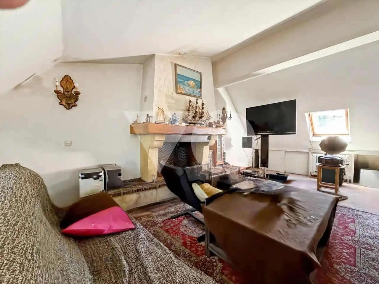 Sala d'estar de Casa o xalet en venda en Madrid amb Calefacció, Jardí privat i Parquet