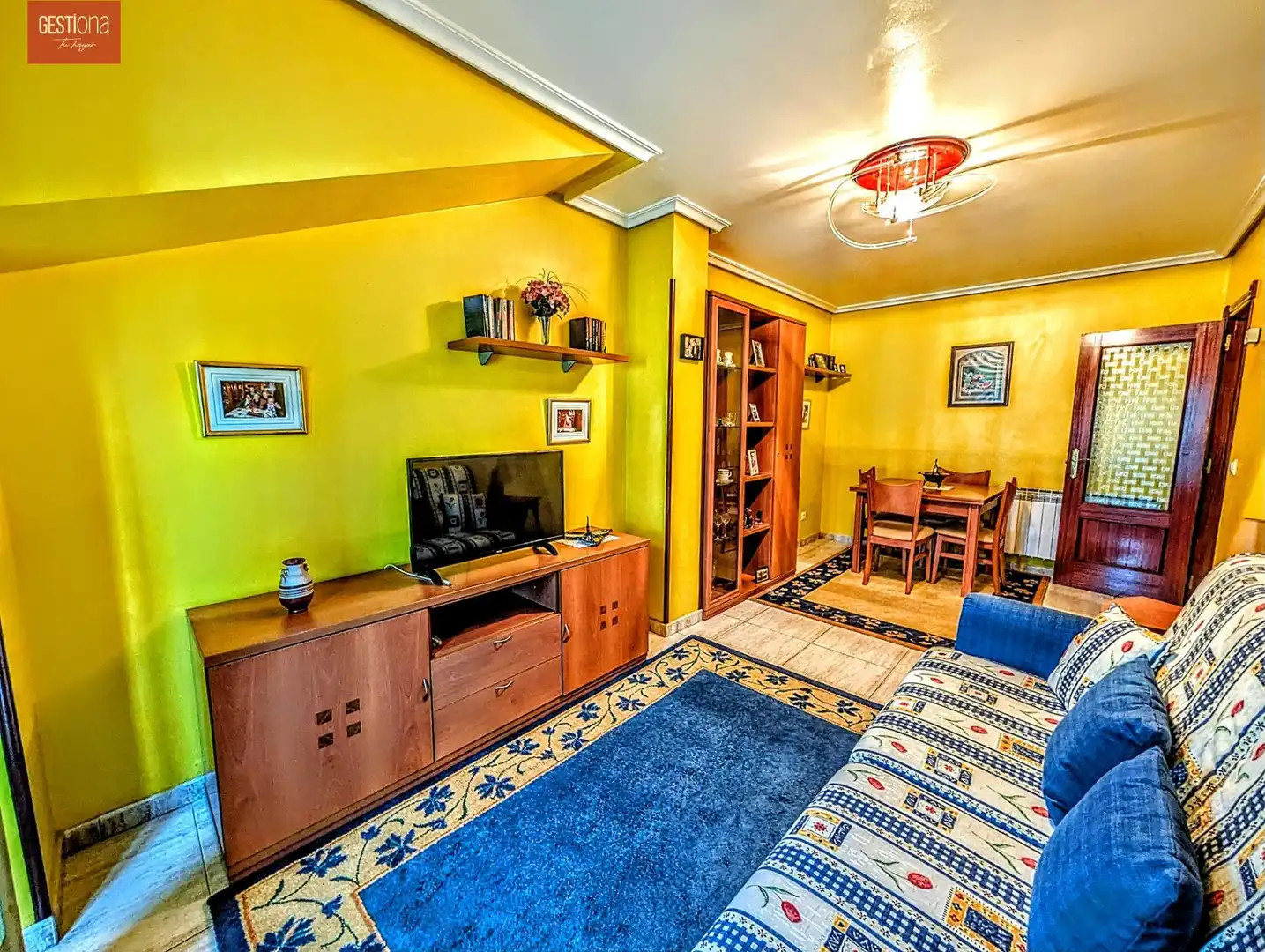 Sala de estar de Ático en venta en Noja con Calefacción, Balcón y Piscina comunitaria