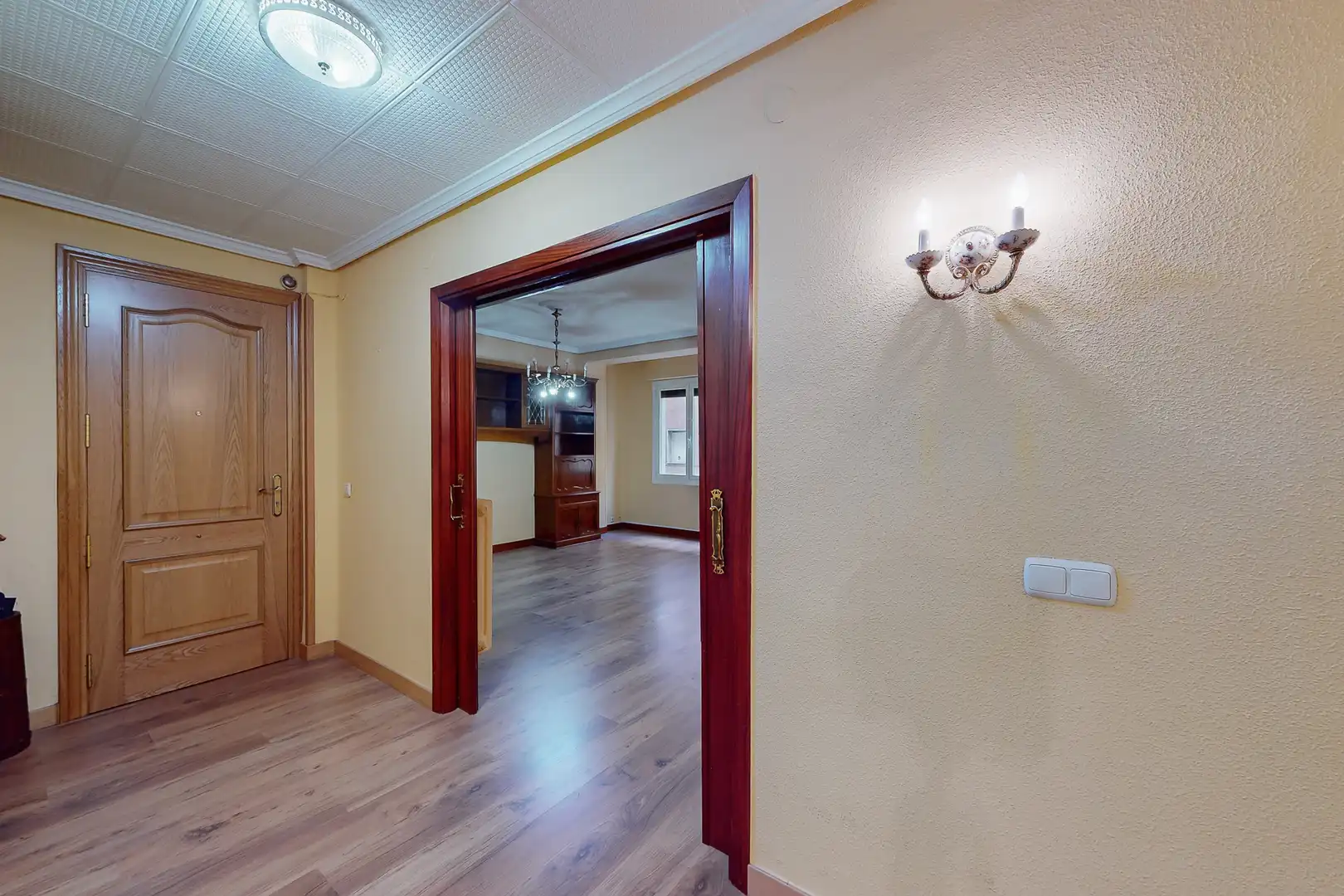 Piso en venta en  Pamplona / Iruña con Calefacción y Balcón