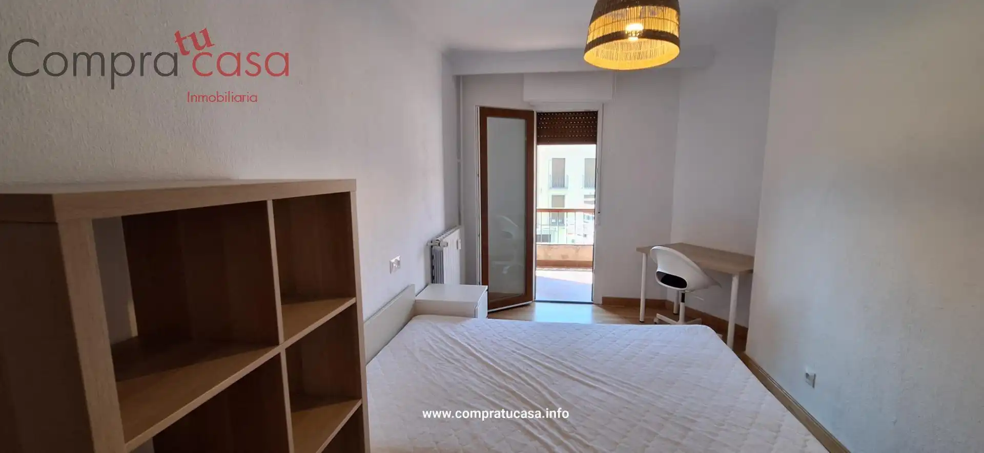 Habitación de Piso de alquiler en Segovia con Calefacción, Terraza y Amueblado
