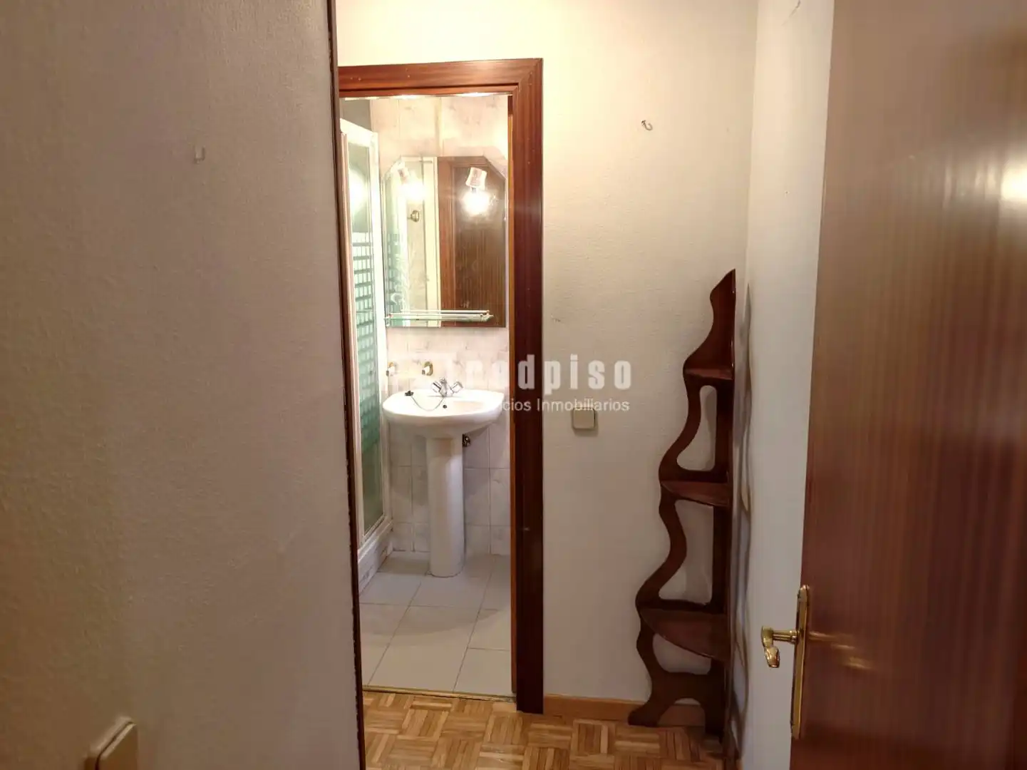 Bedroom of Flat for sale in Madrid  with Air Conditioner, Heating and Parquet flooring