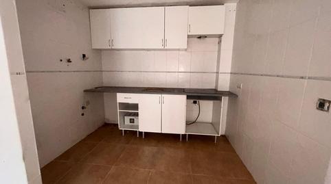 Foto 4 de Pis en venda a Calle Real, Yuncos, Toledo