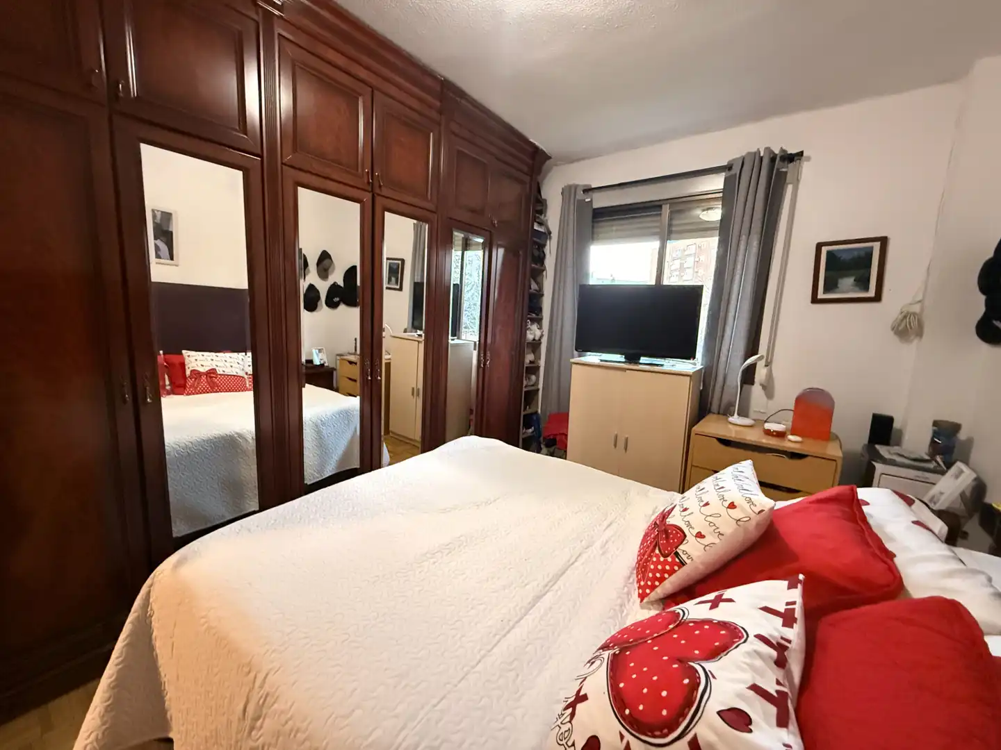 Bedroom of Flat for sale in Madrid  with Heating, Parquet flooring and Terrace