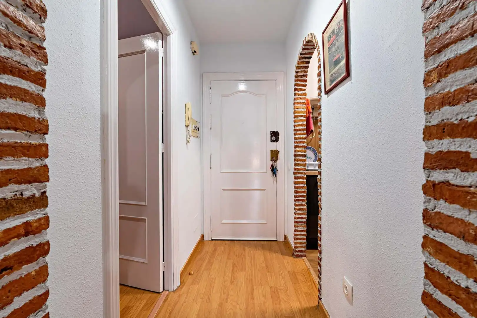 Wohnung zum Verkauf in El Ejido mit Klimaanlage, Parkett und Terrasse