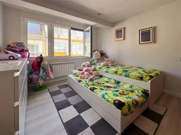Flat with lift for sale in Rua Serra Gañidoira, imagen 4