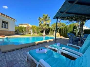 Xalet amb piscina en venda a Dehesa - Monacilla