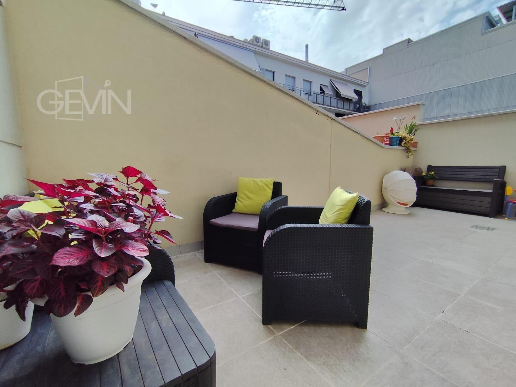Terrace of Planta baja for sale in Santa Perpètua de Mogoda  with Air Conditioner, Heating and Terrace