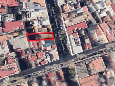 Wohnbaugrundstück zum Verkauf in Carrer de València 29