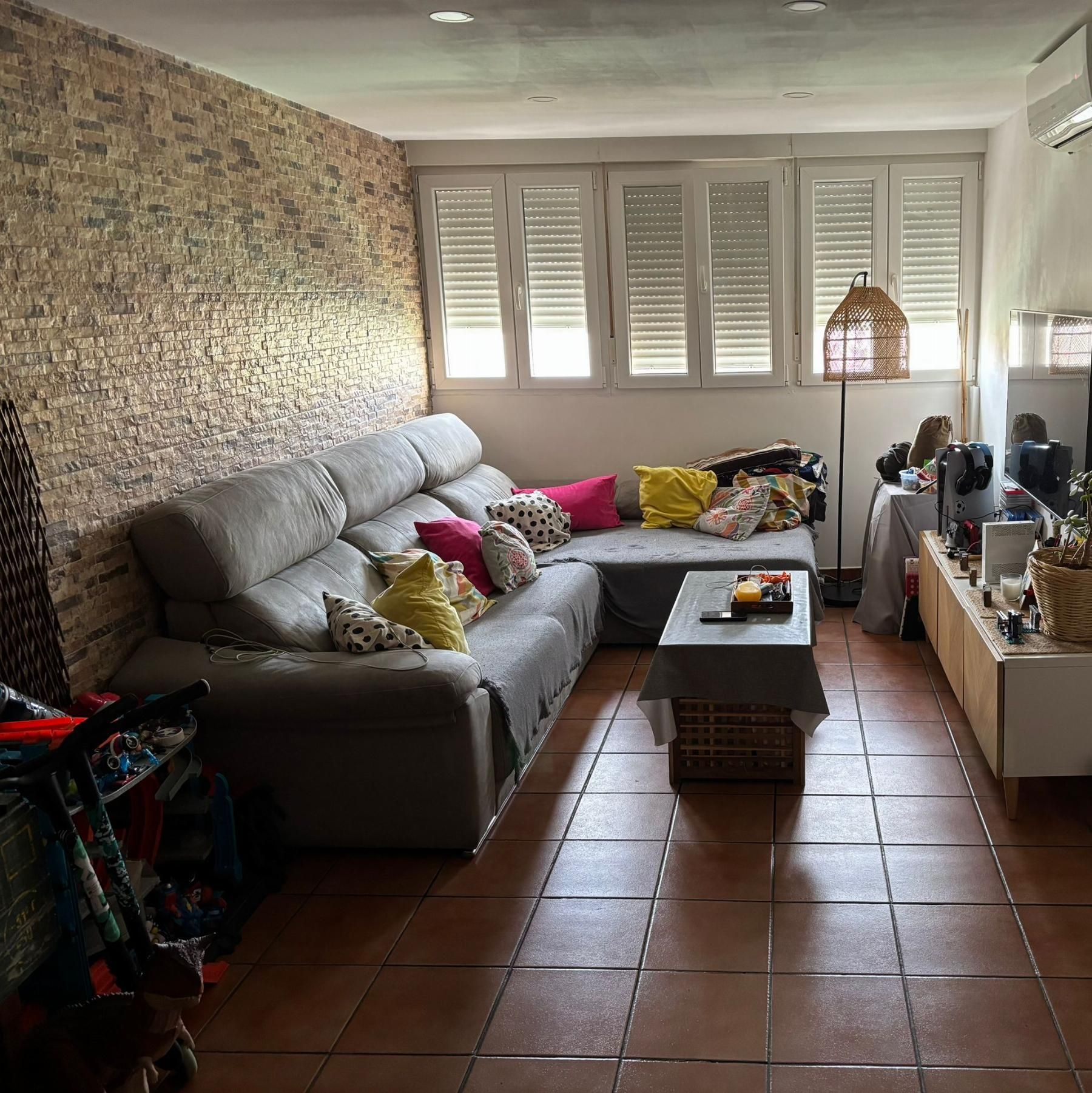 Living room of Flat for sale in San Fernando  with Air Conditioner