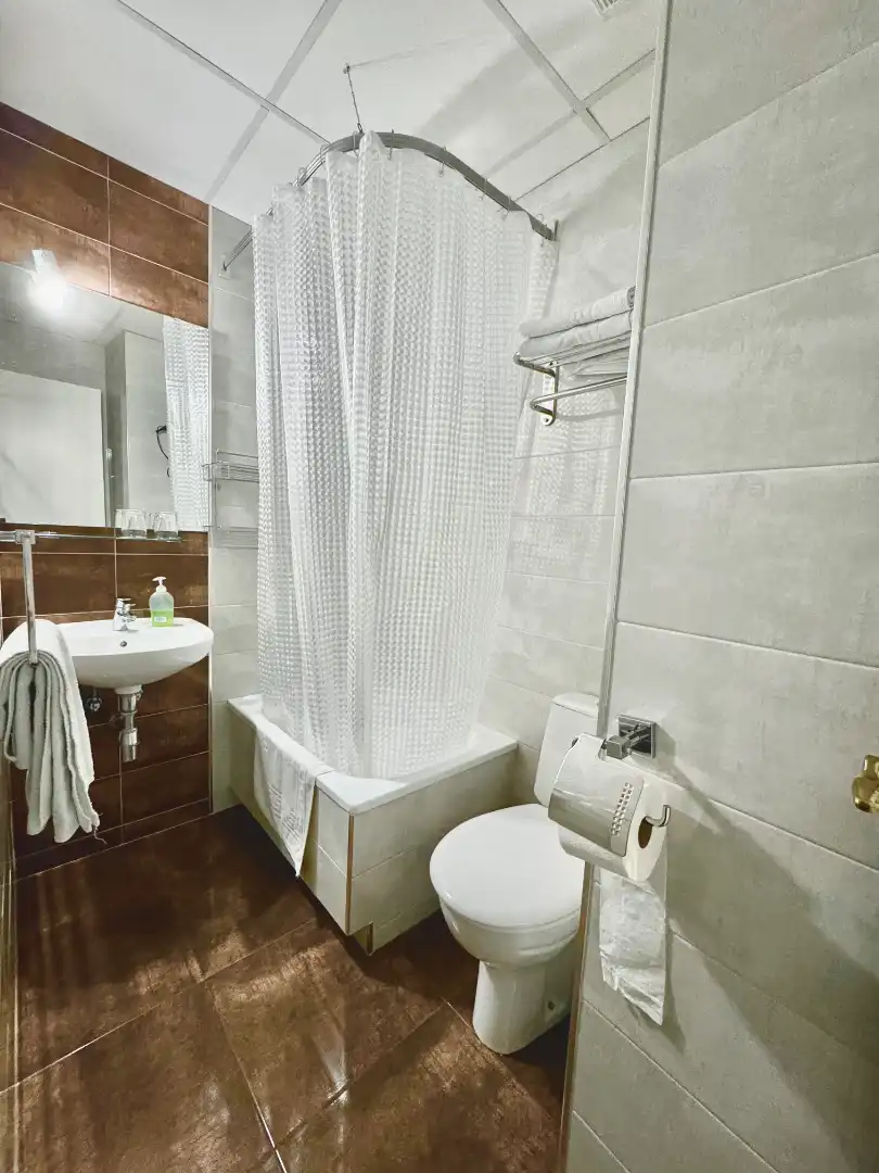 Bany de Casa o xalet per a compartir en Granada amb Aire condicionat, Calefacció i Parquet