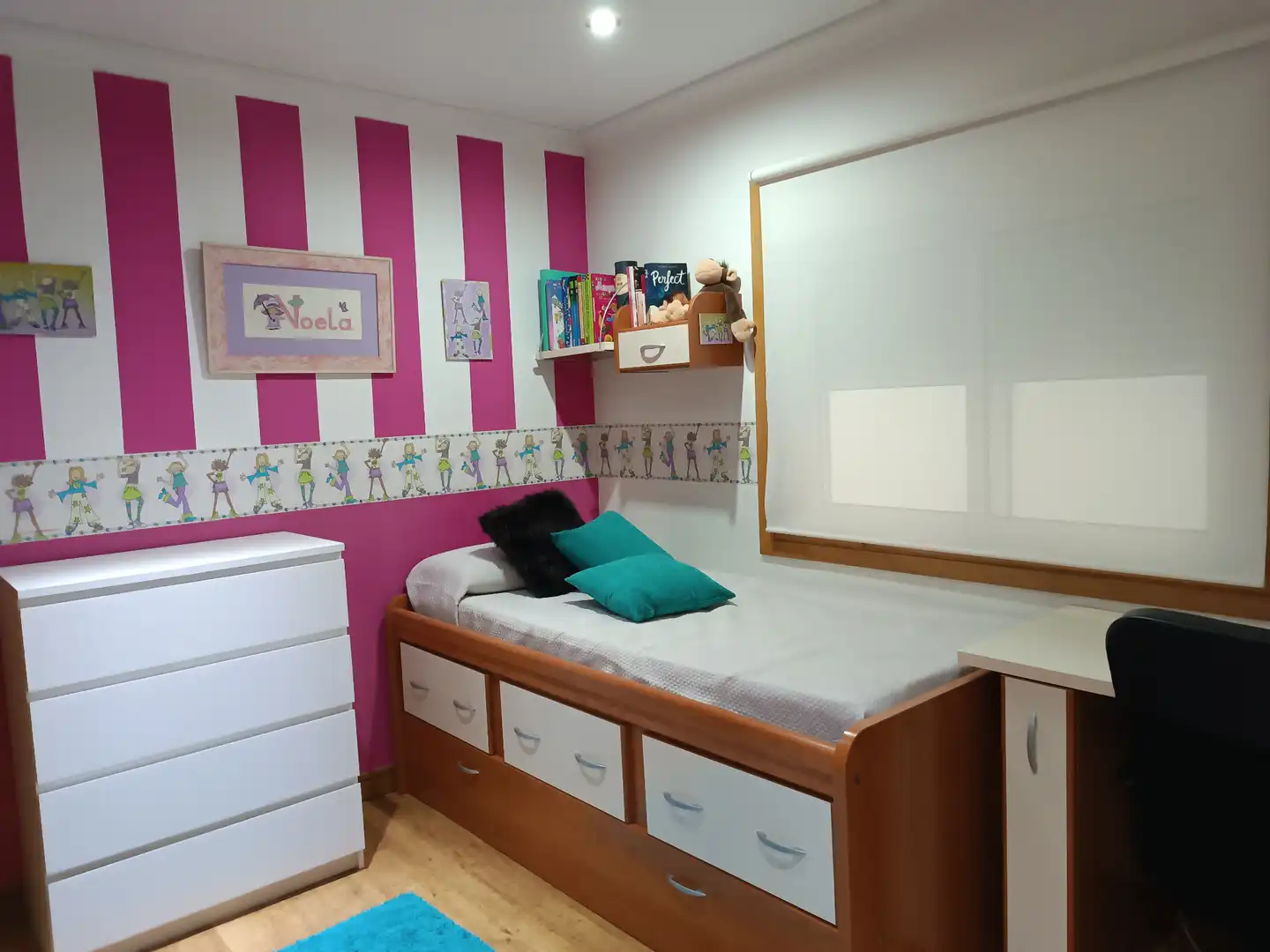 Schlafzimmer von Wohnung zur Miete in Pontevedra Capital  mit Heizung, Möbliert und Ofen
