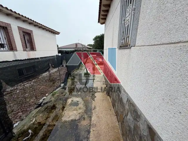 Exterior view of Houses for sale in Huecas  with Storage room, Swimming Pool and Alarm