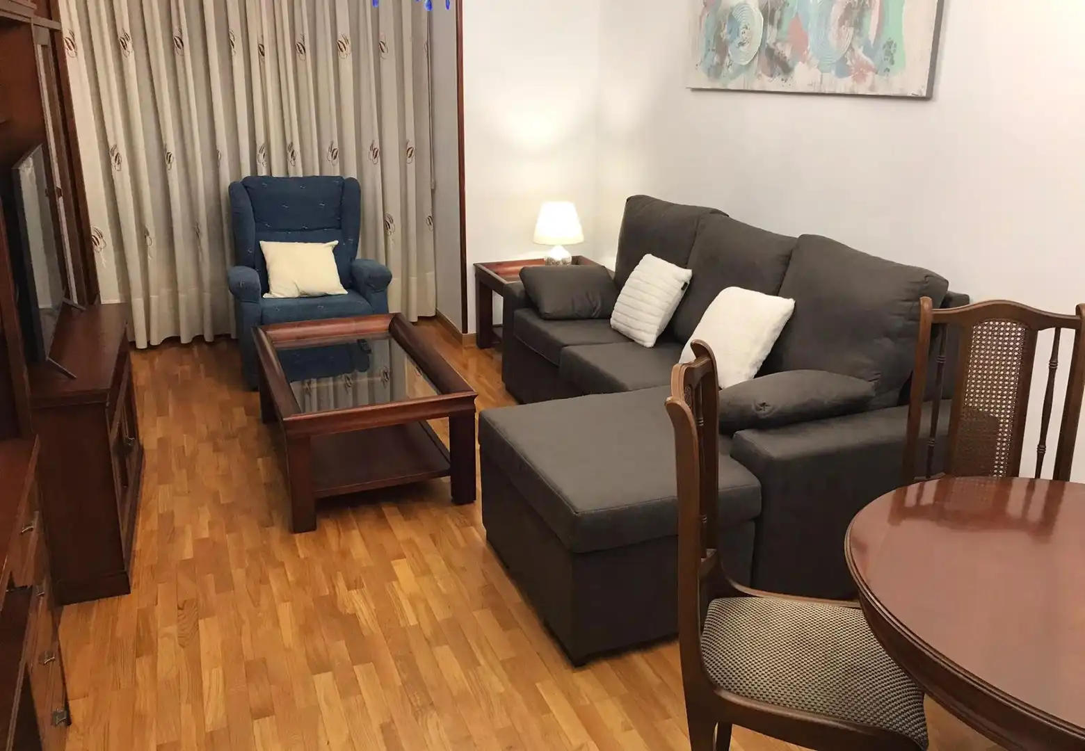 Living room of Flat for rent in Oviedo   with Heating and Furnished
