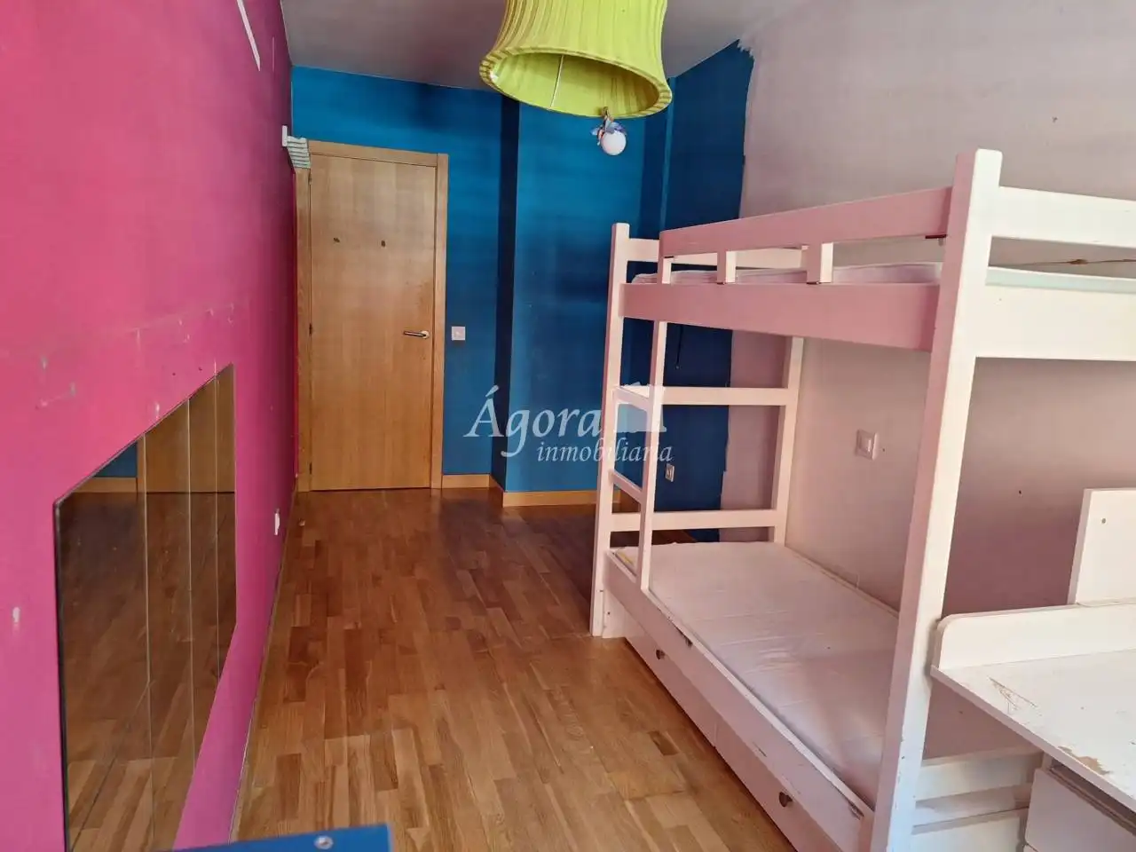Schlafzimmer von Wohnung zum Verkauf in Valladolid mit Heizung, Parkett und Abstellraum