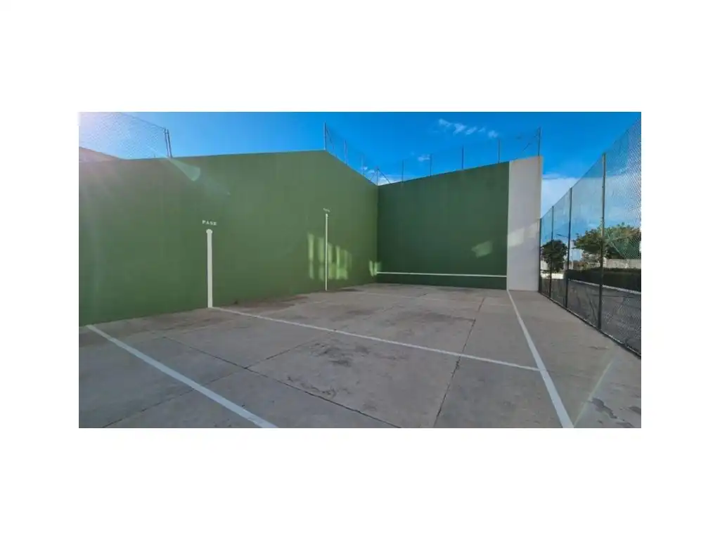 Apartamento en venta en El Perellonet