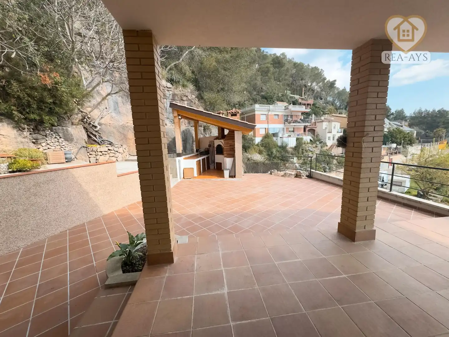 Terraza de Casa o chalet en venta en Vallirana con Aire acondicionado, Calefacción y Jardín privado