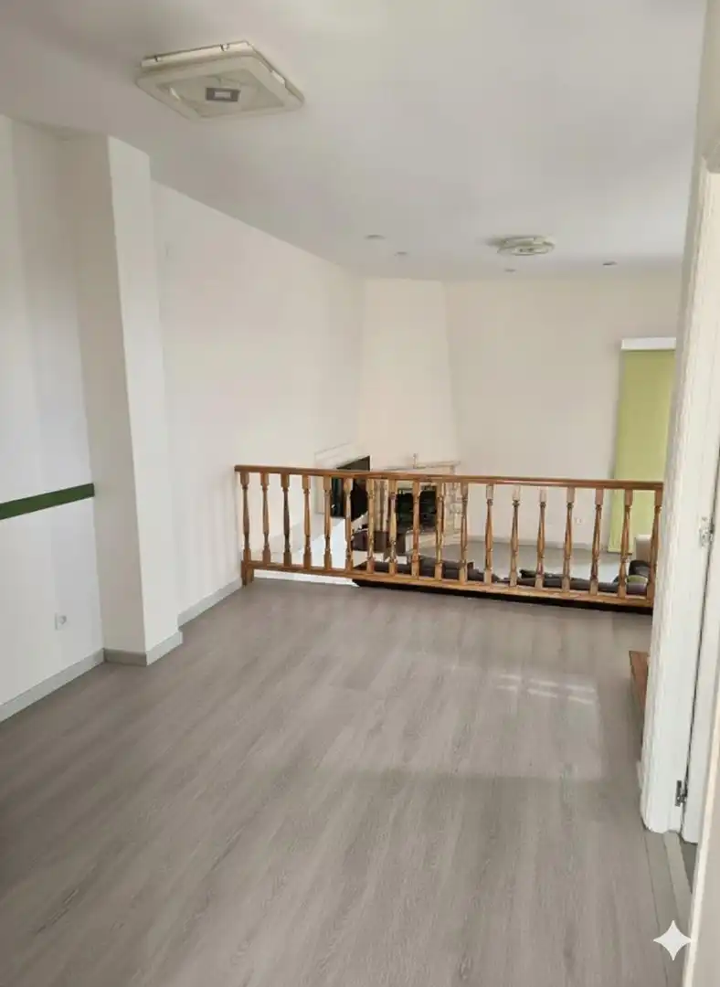 Casa adosada en venta en Torrent con Jardín privado, Terraza y Piscina