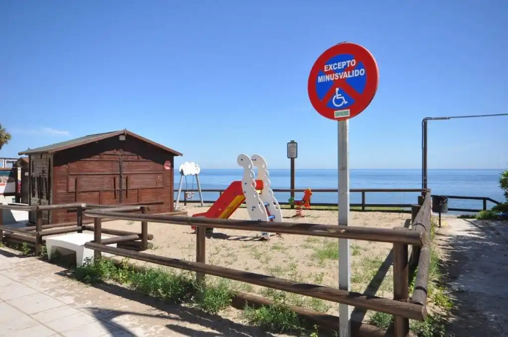 Apartament amb piscina en venda a Calahonda, imagen 31
