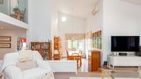 Living room of House or chalet for sale in Sant Cugat del Vallès  with Air Conditioner, Heating and Private garden