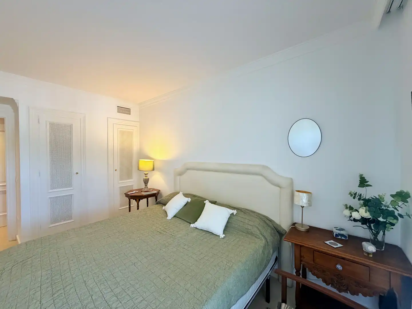 Habitación de Piso de alquiler en Benahavís con Aire acondicionado, Calefacción y Terraza