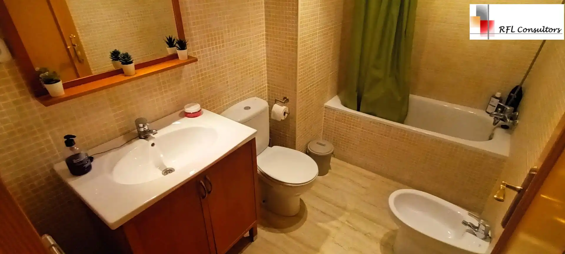 Bany de Àtic de lloguer en Torreblanca amb Terrassa i Moblat