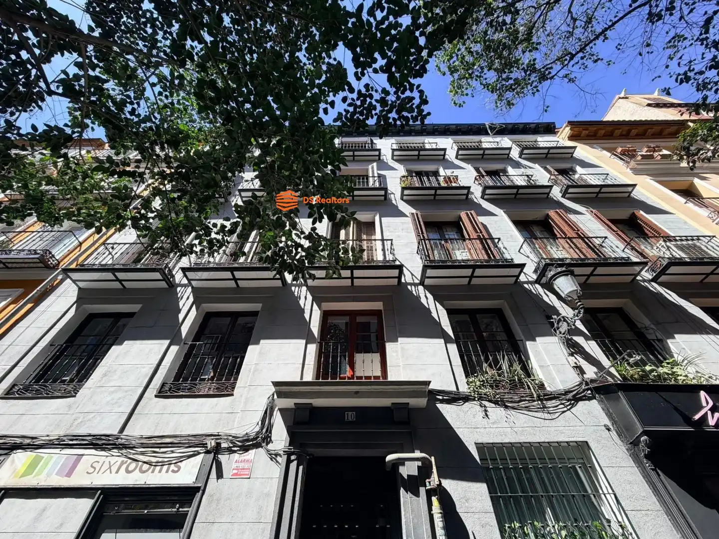 Außenansicht von Erdgeschoss zum Verkauf in Madrid mit Heizung und Möbliert