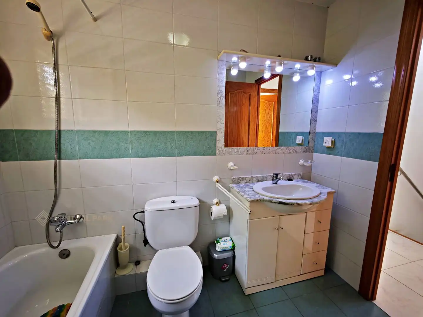 Bany de Casa o xalet en venda en Tarragona amb Calefacció, Jardí privat i Terrassa