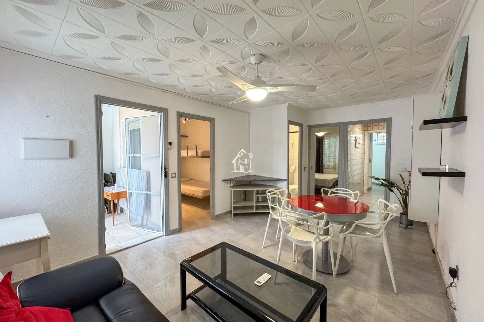 Sala d'estar de Casa o xalet de lloguer en Guardamar del Segura amb Aire condicionat, Terrassa i Piscina