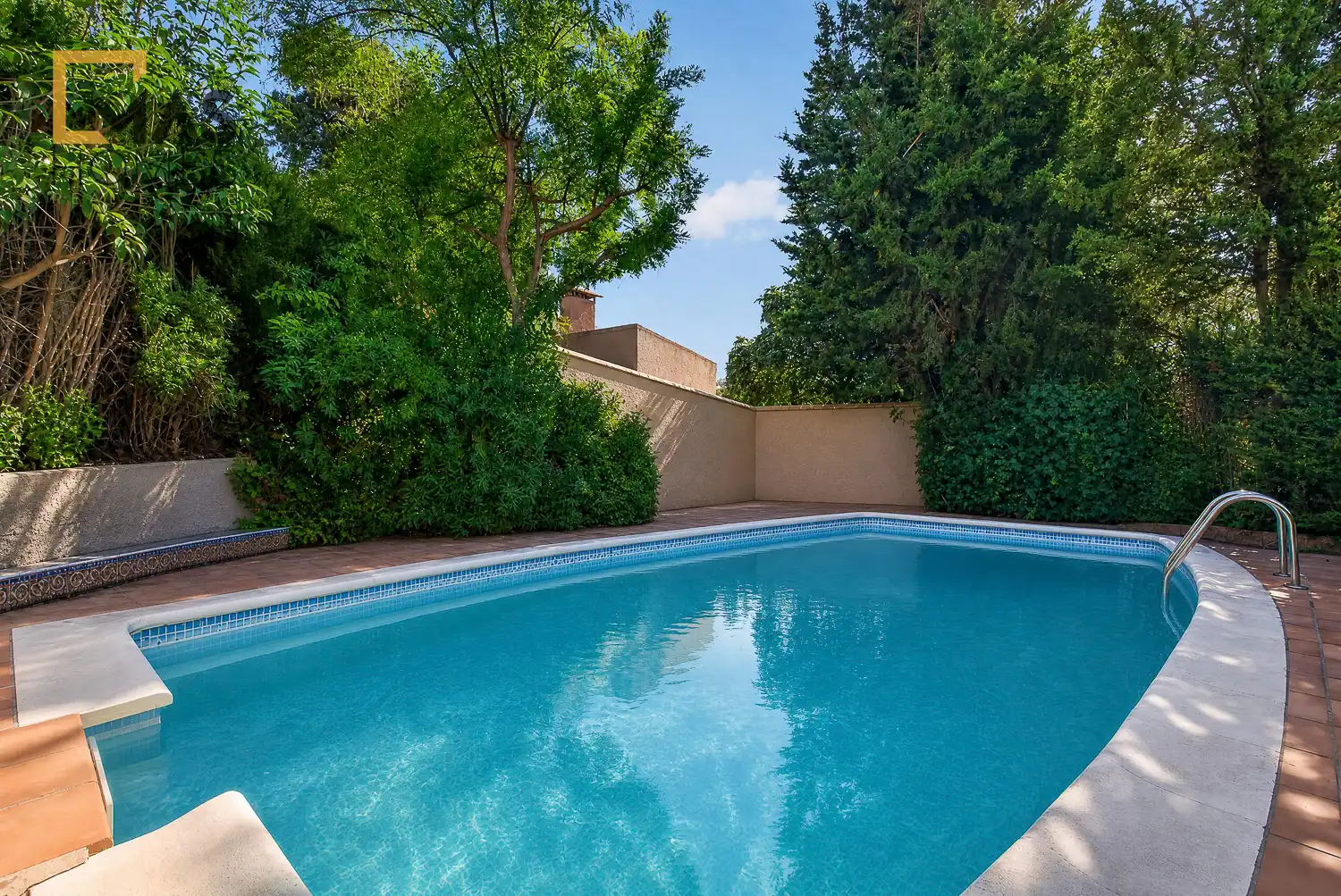 Piscina de Casa o xalet en venda en Castellar del Vallès amb Calefacció, Jardí privat i Traster