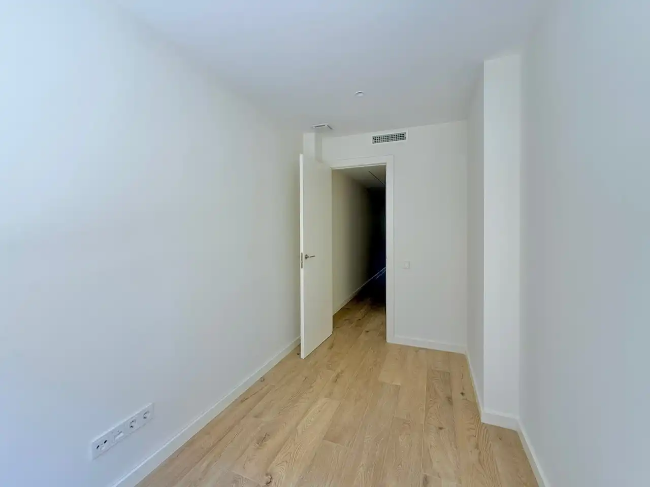 Piso de alquiler en Sabadell con Aire acondicionado, Calefacción y Jardín privado