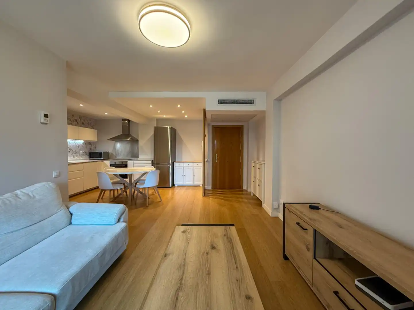 Living room of Flat for rent in Madrid  with Air Conditioner, Heating and Terrace