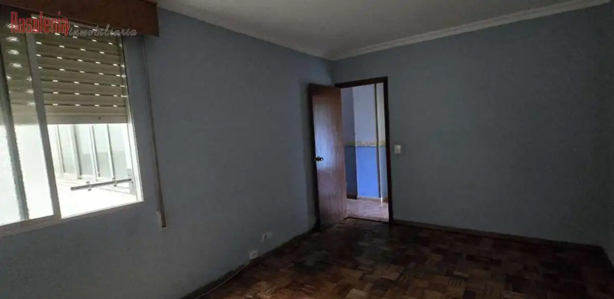 Habitación de Piso en venta en O Feal - Xubia