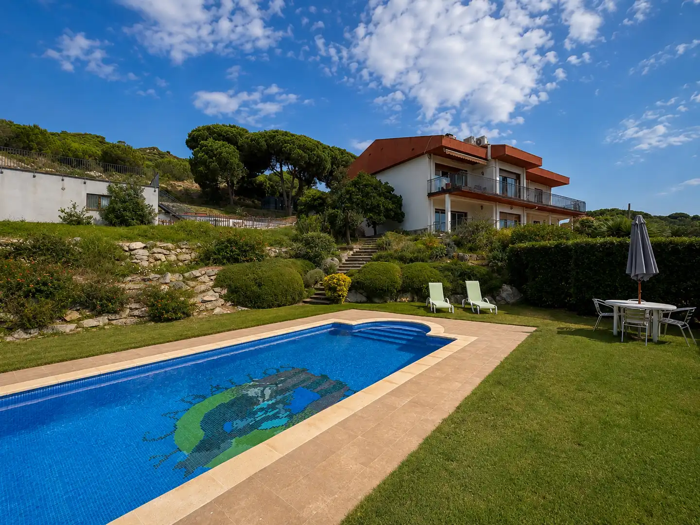 Swimming pool of Country homes for sale in Argentona  with Air Conditioner, Heating and Private garden