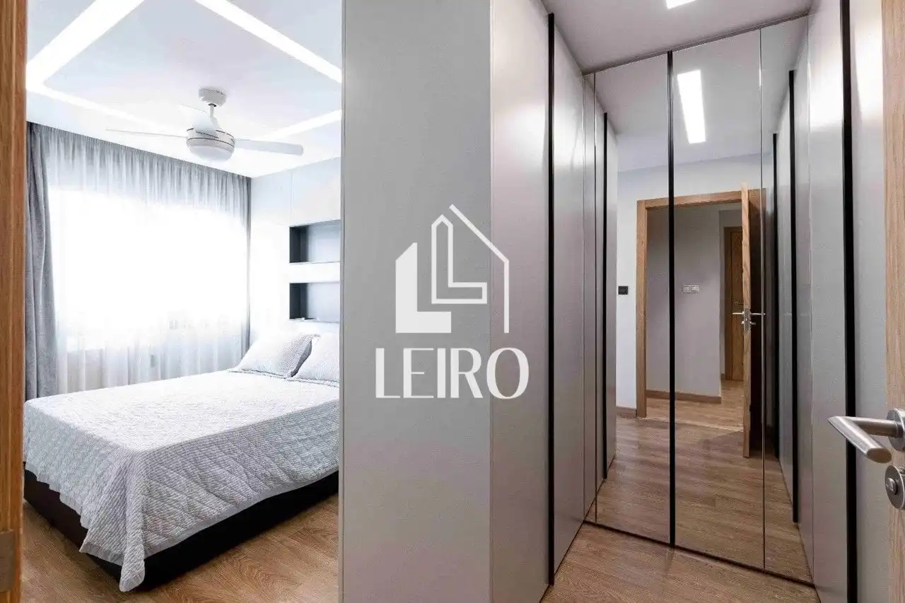 Dormitori de Apartament en venda en Vilanova de Arousa amb Calefacció, Parquet i Traster