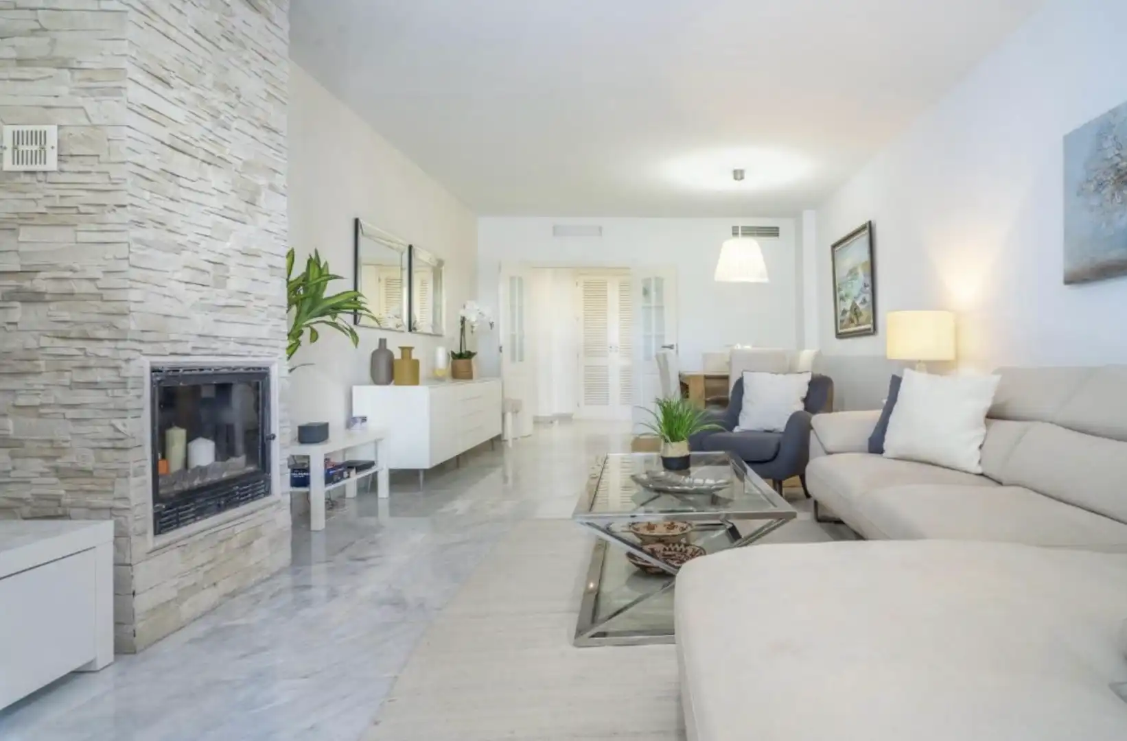 Living room of Ground floor for rent in Marbella  with Air Conditioner, Swimming Pool and Furnished